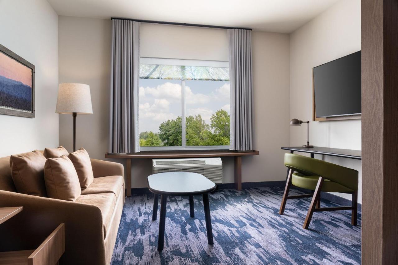 Fairfield Inn & Suites By Marriott Cleveland Tiedeman Road Brooklyn Extérieur photo