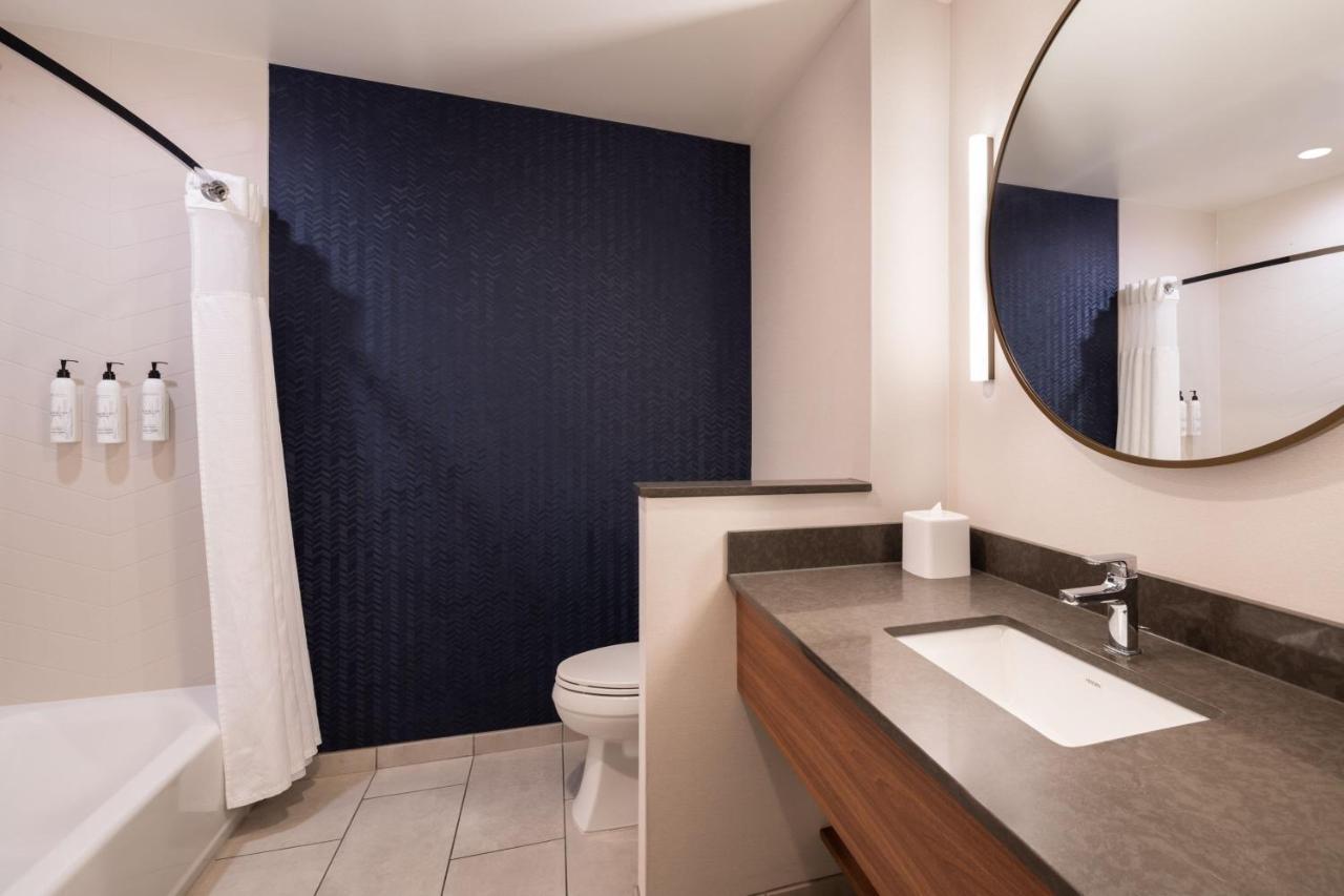 Fairfield Inn & Suites By Marriott Cleveland Tiedeman Road Brooklyn Extérieur photo