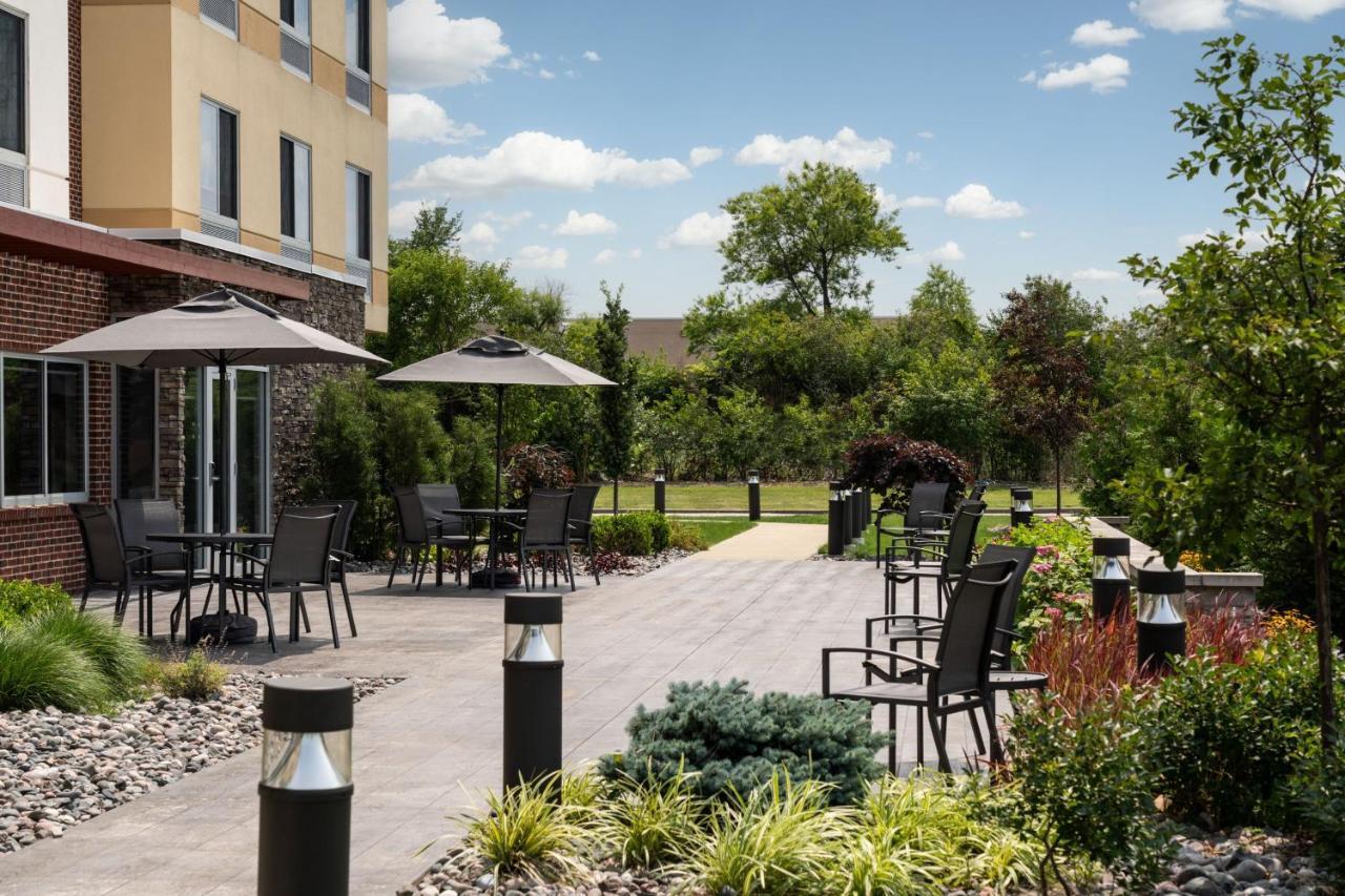 Fairfield Inn & Suites By Marriott Cleveland Tiedeman Road Brooklyn Extérieur photo